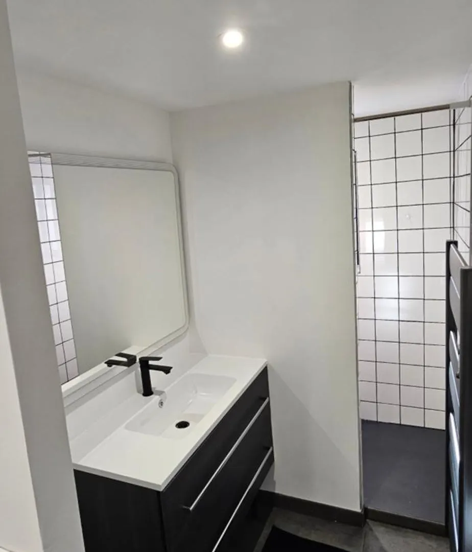 Holiday home Gite La Pommerie Ferrieres-sur-Sichon